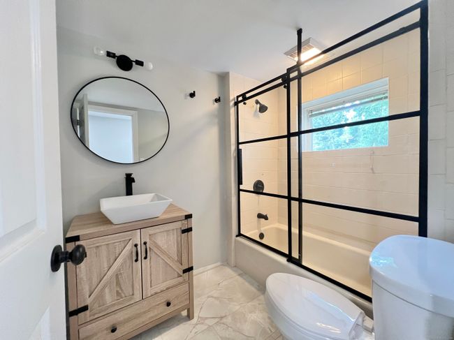 18 Jean Ave, House other with 3 bedrooms, 3 bathrooms and null parking in Norwalk CT | Image 13