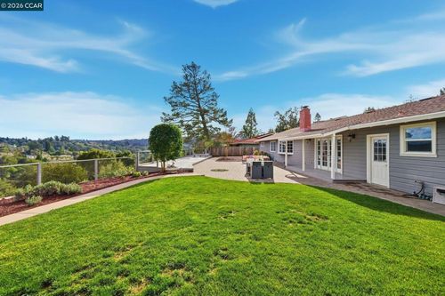 56 Bates Blvd, Orinda, CA, 94563-2816 | Card Image