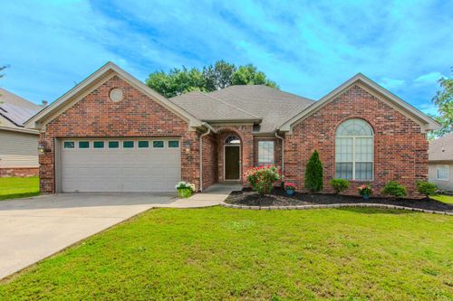 306 Hidden Meadows Drive, Benton, AR, 72015 | Card Image