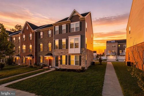 11364 Willow Green Cir, MANASSAS, VA, 20109-8521 | Card Image