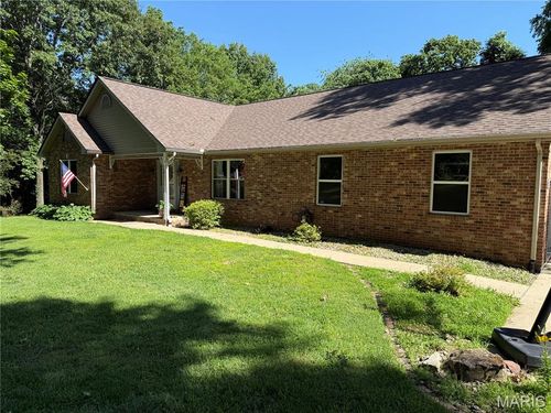 3104 Wild Flower Ln, Belleville, IL, 62221-8817 | Card Image