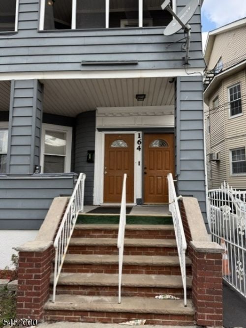 164 Autumn St, Passaic, NJ, 07055-8504 | Card Image