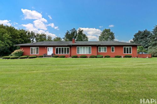 10113 Saddlebred Trl, Woodstock, IL, 60098-8669 | Card Image