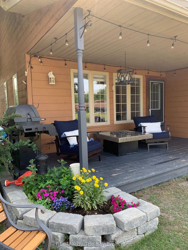 30 Cabin Cres, House other with 3 bedrooms, 1 bathrooms and 2 parking in Wasaga Beach ON | Image 5