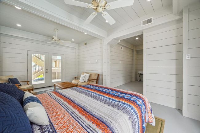 1226 Oahu Dr, House other with 4 bedrooms, 3 bathrooms and 1 parking in Tiki Island TX | Image 20