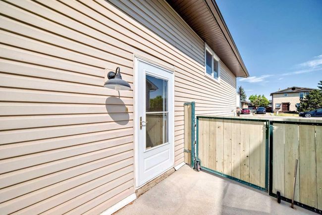 440 Big Springs Drive Se, House other with 3 bedrooms, 2 bathrooms and 1 parking in Airdrie AB | Image 15