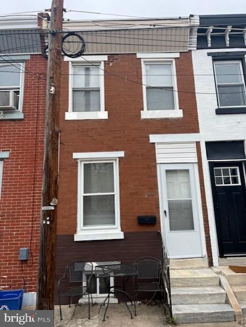 1569 E Hewson St, PHILADELPHIA, PA, 19125-2829 | Card Image