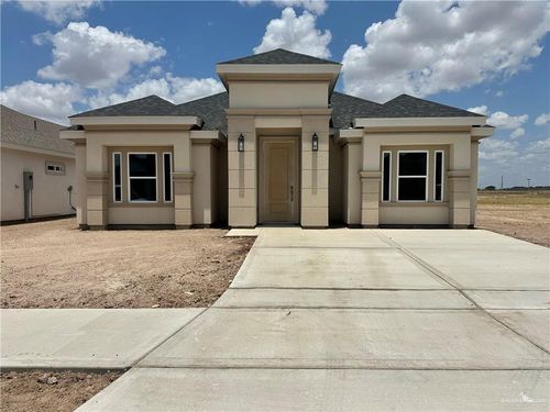 1015 W Baker Dr, Edinburg, TX, 78539 | Card Image