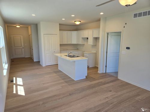 807 Plum Village Dr, Raisinville Twp, MI, 48161-9670 | Card Image