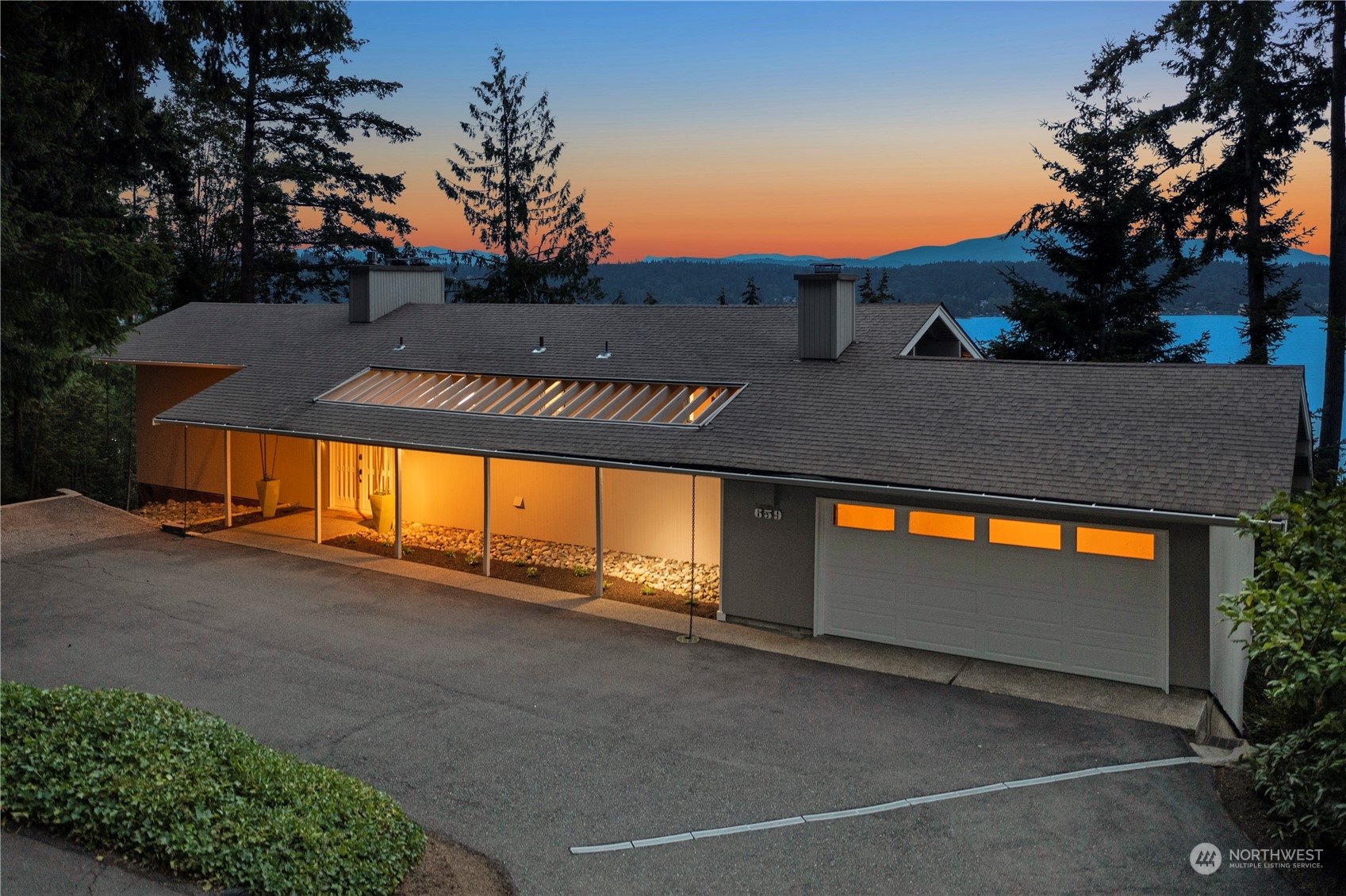 Lake Sammamish Pkwy, Bellevue, WA 98008