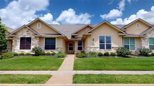 3805 Silverthorne Ln, College Station, TX, 77845-4363 | Card Image