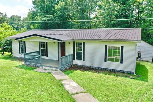 110 Horse Ridge Dr, Grantsville, WV, 26147-9830 | Card Image