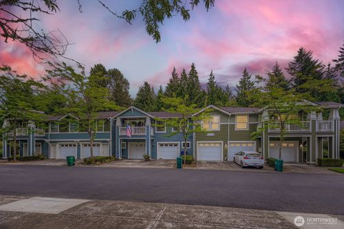 unit-204-10630 221st Ln Ne, Redmond, WA, 98053-2005 | Card Image