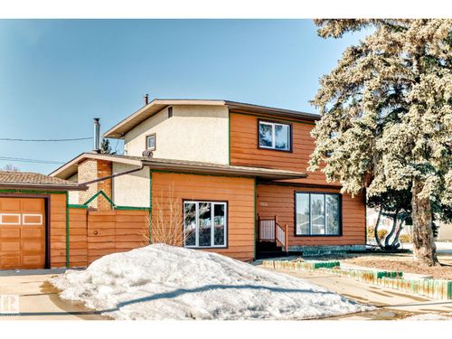 9328 168 St Nw, Edmonton, AB, T5R2W3 | Card Image