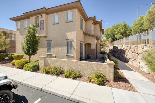 102-3975 Palm Beach St, Las Vegas, NV, 89129-1088 | Card Image