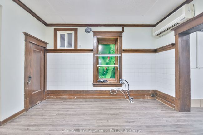 342 King St, Home with 0 bedrooms, 0 bathrooms and 4 parking in Midland ON | Image 11
