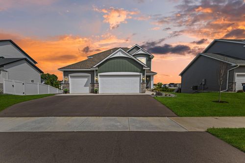 17818 Evershed Way, Lakeville, MN, 55044-5199 | Card Image