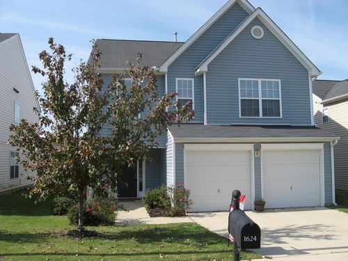 1624 Brown Owl Dr, Raleigh, NC, 27610-3095 | Card Image