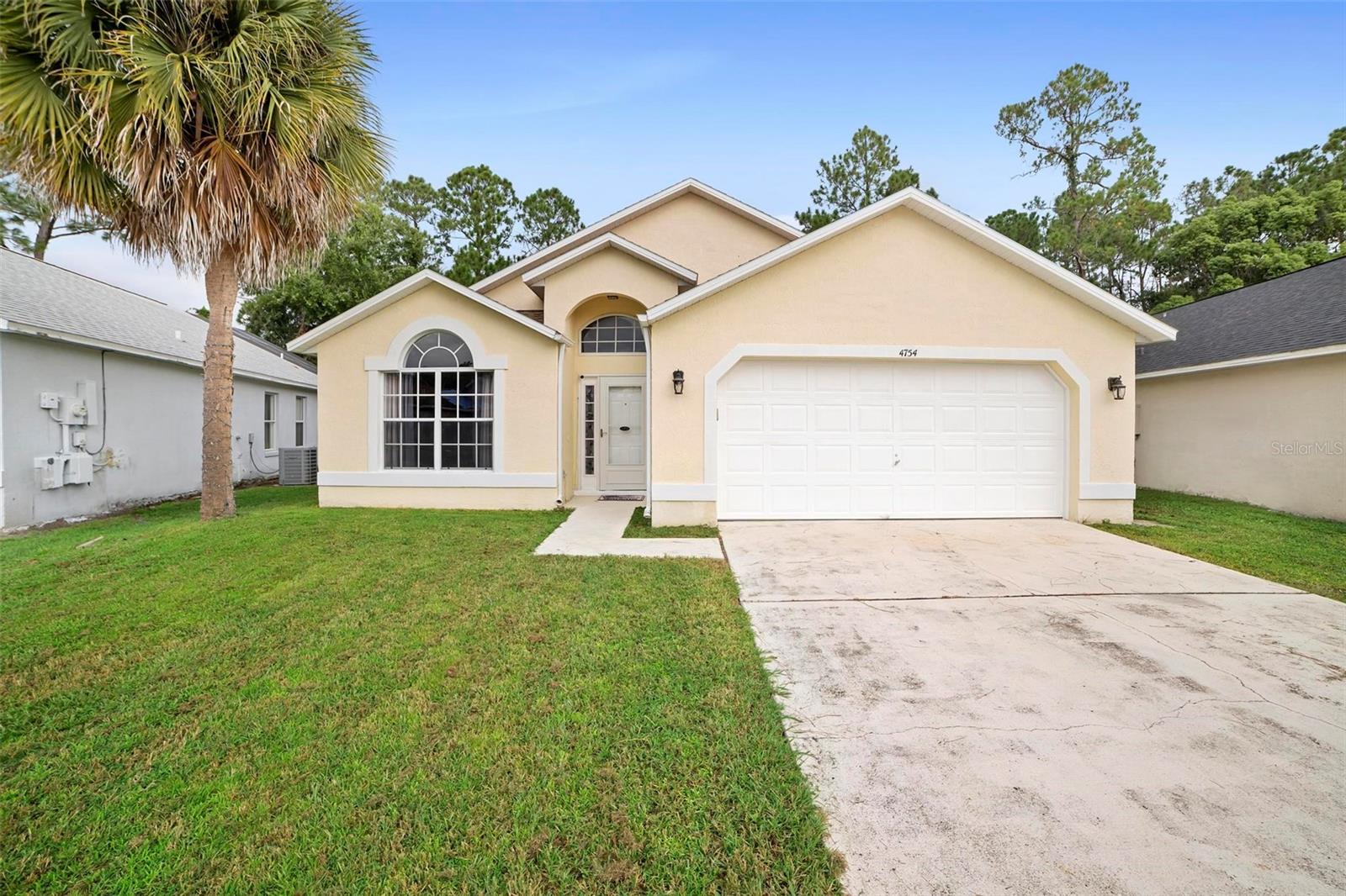 Windwood Dr, Kissimmee, FL 34746
