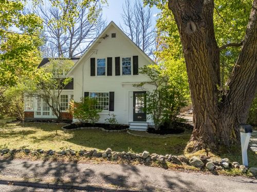 224 Limerock Street, Rockland, ME, 04841 | Card Image