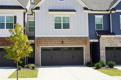 5316 Bragg Rd, Flowery Branch, GA, 30542 | Card Image