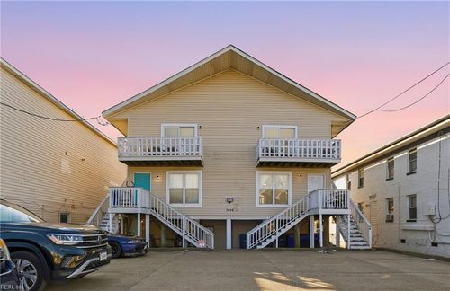 1439 W Ocean View Ave, Norfolk, VA, 23503-1071 | Card Image