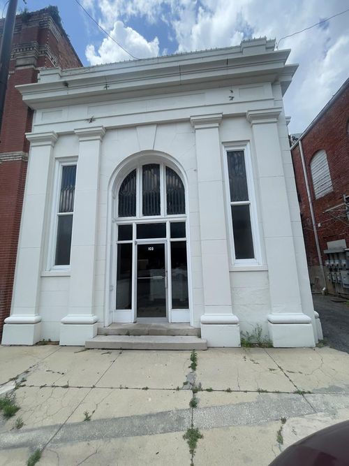 103 S Lee St, Quitman, GA, 31643-2833 | Card Image