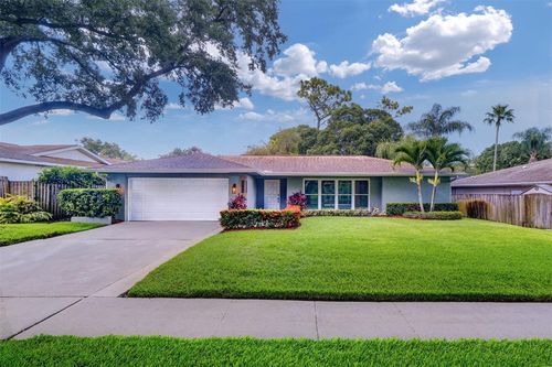 2958 Meadow Wood Dr, Clearwater, FL, 33761-1927 | Card Image