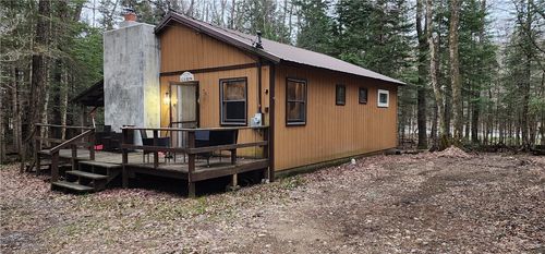 121 Okara Rd W, Old Forge, NY, 13420-7824 | Card Image