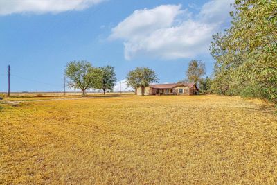 20477 E County Road 158, House other with 3 bedrooms, 2 bathrooms and null parking in Altus OK | Image 3