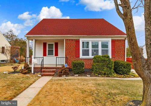 4 Cavan Dr, LUTHERVILLE TIMONIUM, MD, 21093-5401 | Card Image