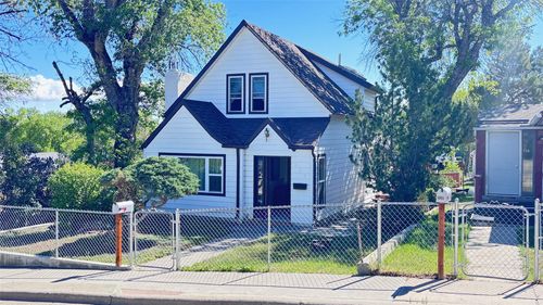 324 7th Ave S, Shelby, MT, 59474-2338 | Card Image