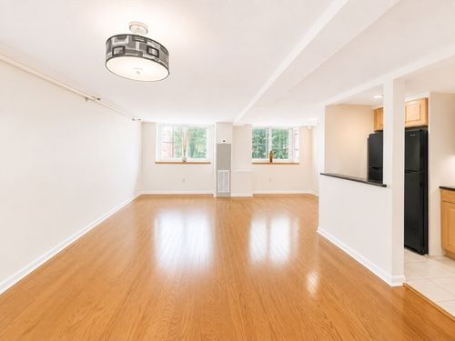 204-200 Market St, Lowell, MA, 01852 | Card Image