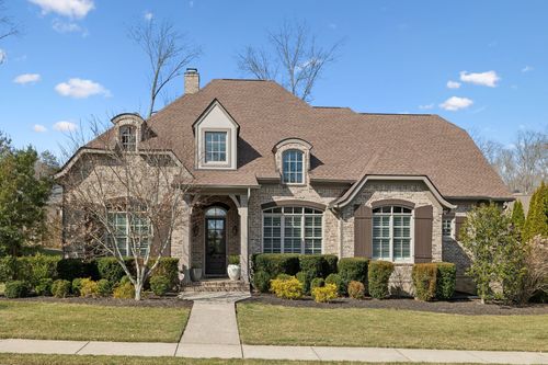 6609 Hastings Ln, Franklin, TN, 37069-7258 | Card Image