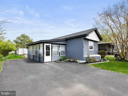 6 Candlelight Ln, REHOBOTH BEACH, DE, 19971-9753 | Card Image