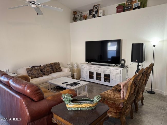 8927 W Paradise Dr, House other with 3 bedrooms, 2 bathrooms and null parking in Peoria AZ | Image 13