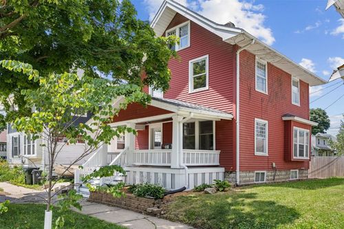 351 19th St Se, Cedar Rapids, IA, 52403-4401 | Card Image