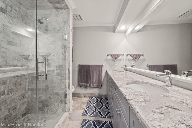 Travertine floor | Image 15