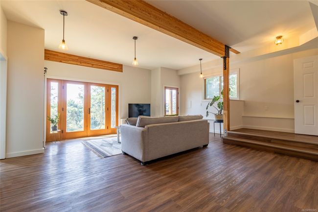 Main Level Living Room | Image 44