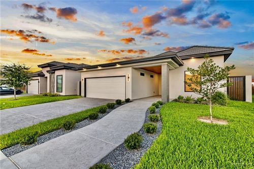 4716 S Waterford Ave, Edinburg, TX, 78539-2494 | Card Image