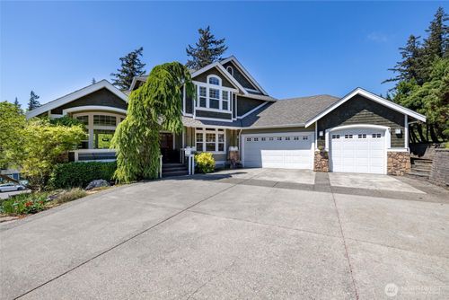 4501 Dove Ct, Bellingham, WA, 98229-3394 | Card Image