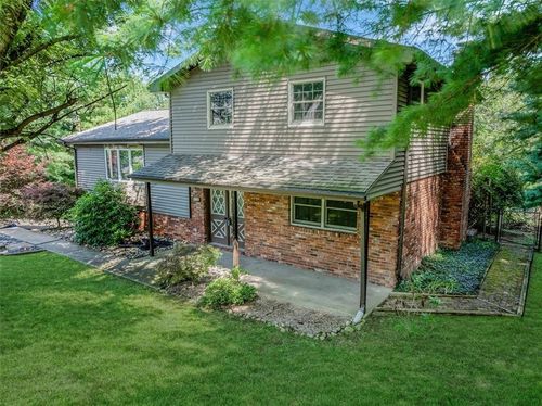 1980 Clawson Ave, Greensburg, PA, 15601-5251 | Card Image