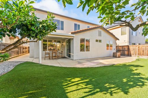 2904 Mahaska Way, Sacramento, CA, 95835-1802 | Card Image