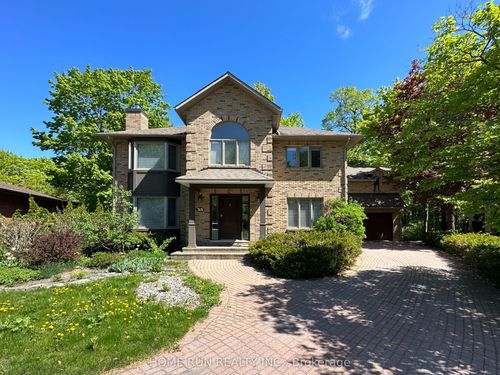 35 Blue Heron Crt, Rockcliffe, ON, K1L8J7 | Card Image