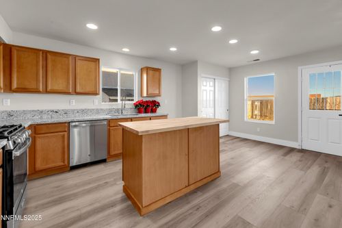 9020 Red Baron Blvd, Reno, NV, 89506-2900 | Card Image