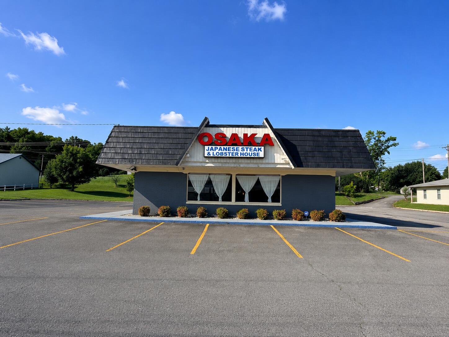 365 W Broadway St, Newport, TN 37821