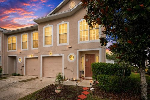 9848 Ashburn Lake Dr, TAMPA, FL, 33610-5906 | Card Image
