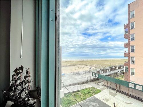 ph-3n-136 Beach 117th St, Rockaway Park, NY, 11694-2078 | Card Image