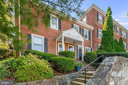 2836 S Abingdon St, ARLINGTON, VA, 22206-1312 | Card Image