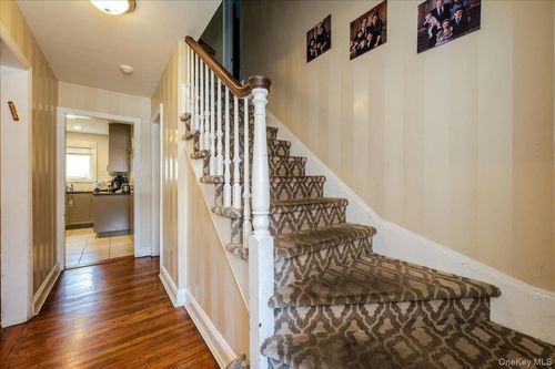 359 Derby Ave, Woodmere, NY, 11598-2819 | Card Image